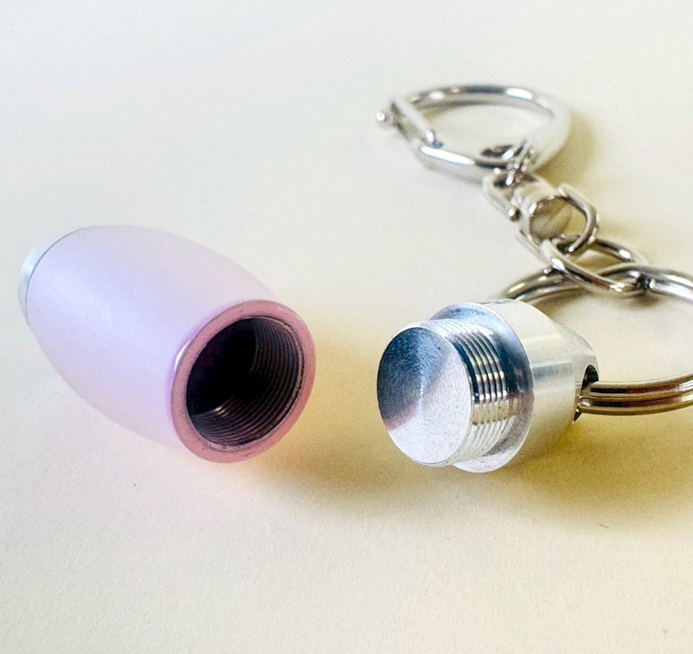 カラーメモリアルキーホルダー（ピンク）